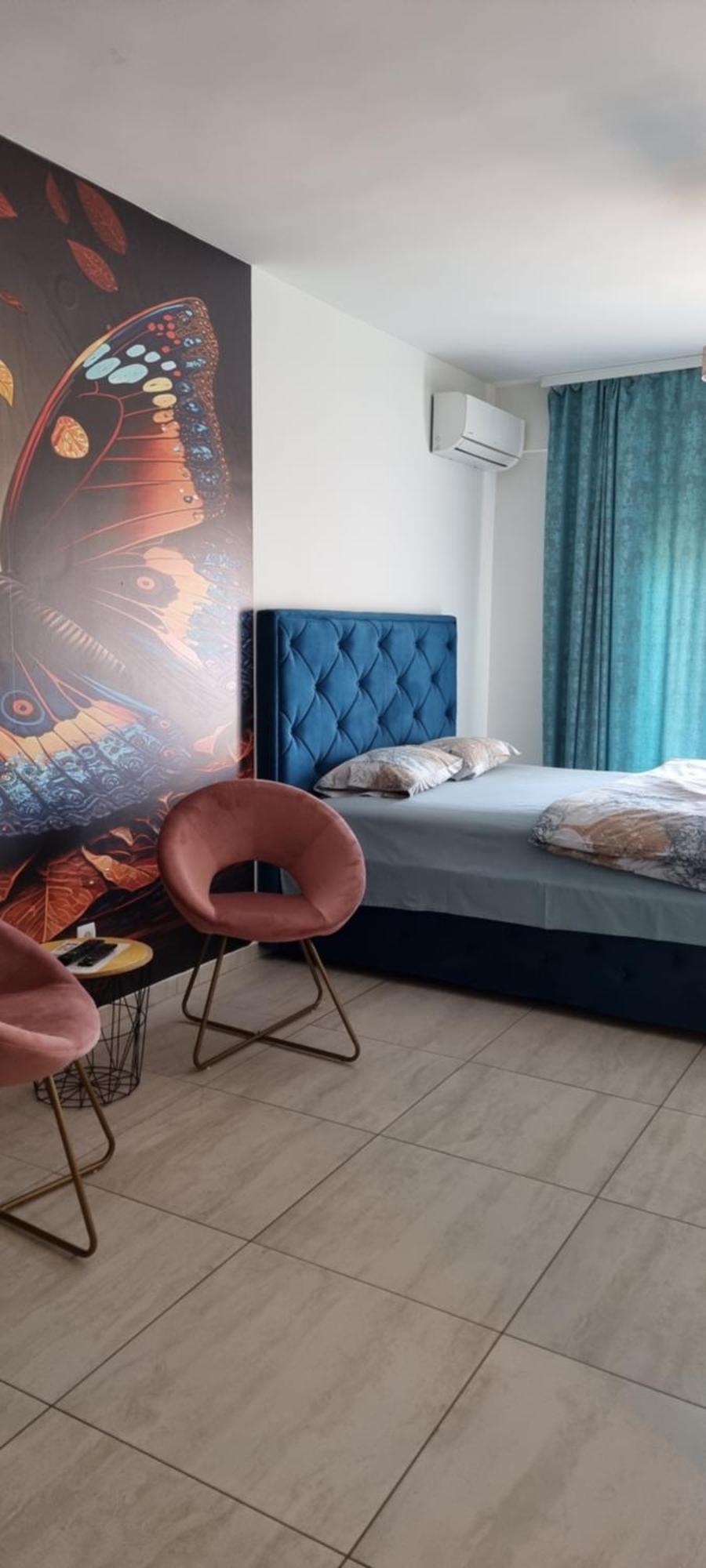 Naki Apartmani Подгорица Стая снимка