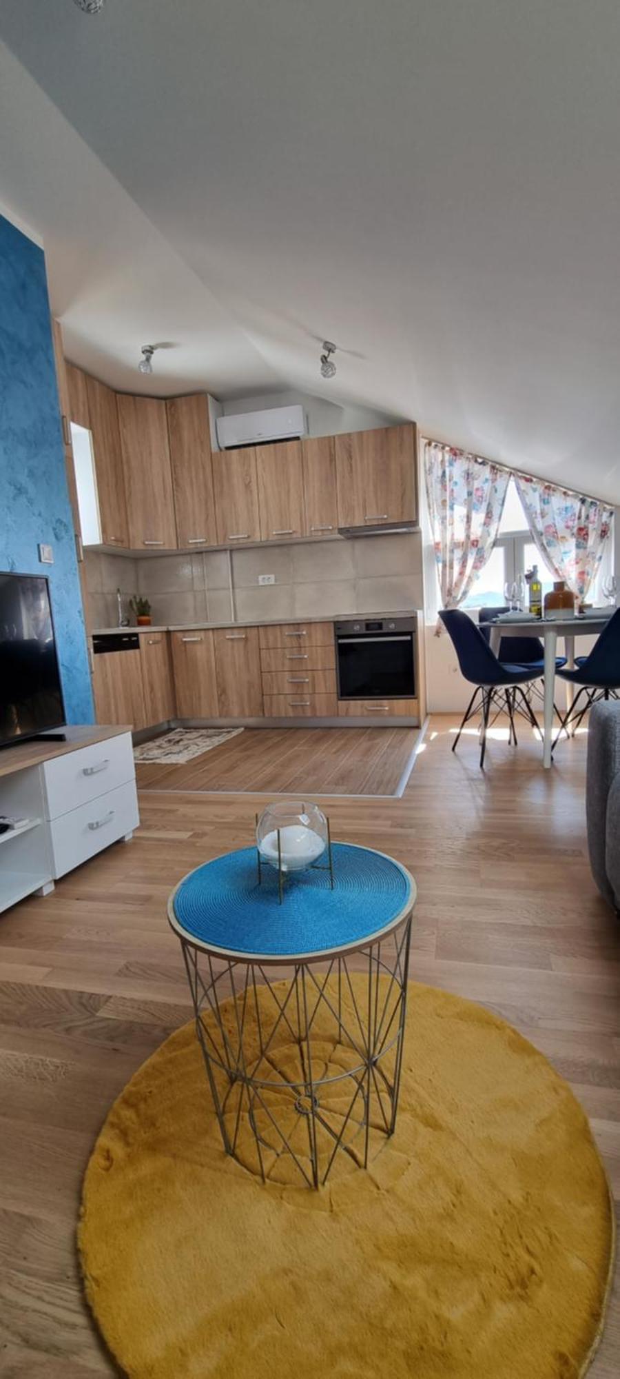 Naki Apartmani Подгорица Стая снимка